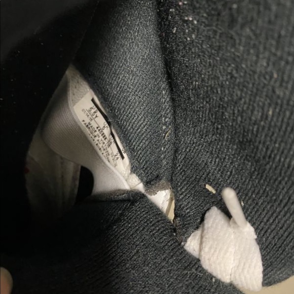 air jordan - Picture 2 of 2